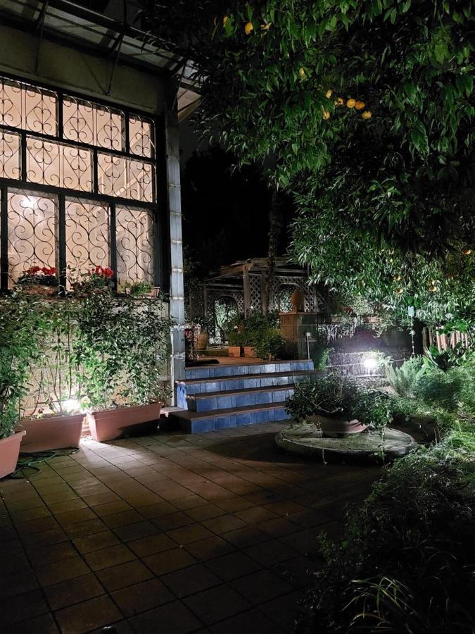 Dimora Storica "Le Stanze Di Dioniso" Villa Naples Luaran gambar