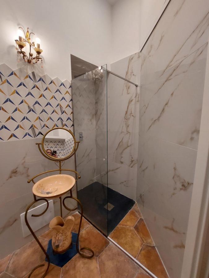 Dimora Storica "Le Stanze Di Dioniso" Villa Naples Luaran gambar